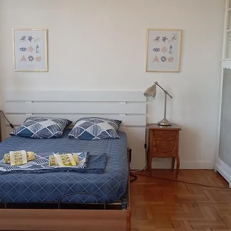 Πανσιόν Fantastic View ! Private Bedroom In A Family Apartment, Private Bathroom, Shared Kitchen And Living Spaces